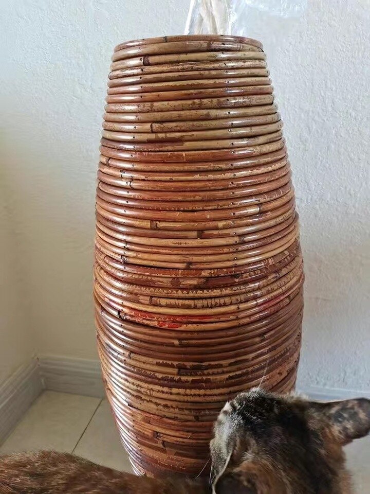 Grand Vase en osier bambou idéal pour le salon 100cm