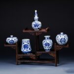 Minivase style chinois en porcelaine à motif floral IMAGE VARIATION_22