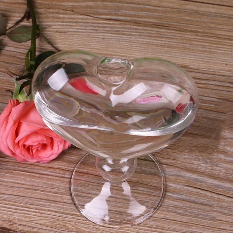 Vase à fleurs en verre en forme de cœur_4