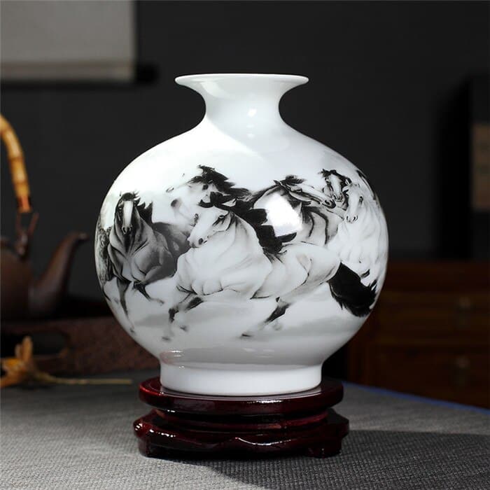 Vase à pomme japonais au design noble pour la décoration du salon Chevaux noir et blanc