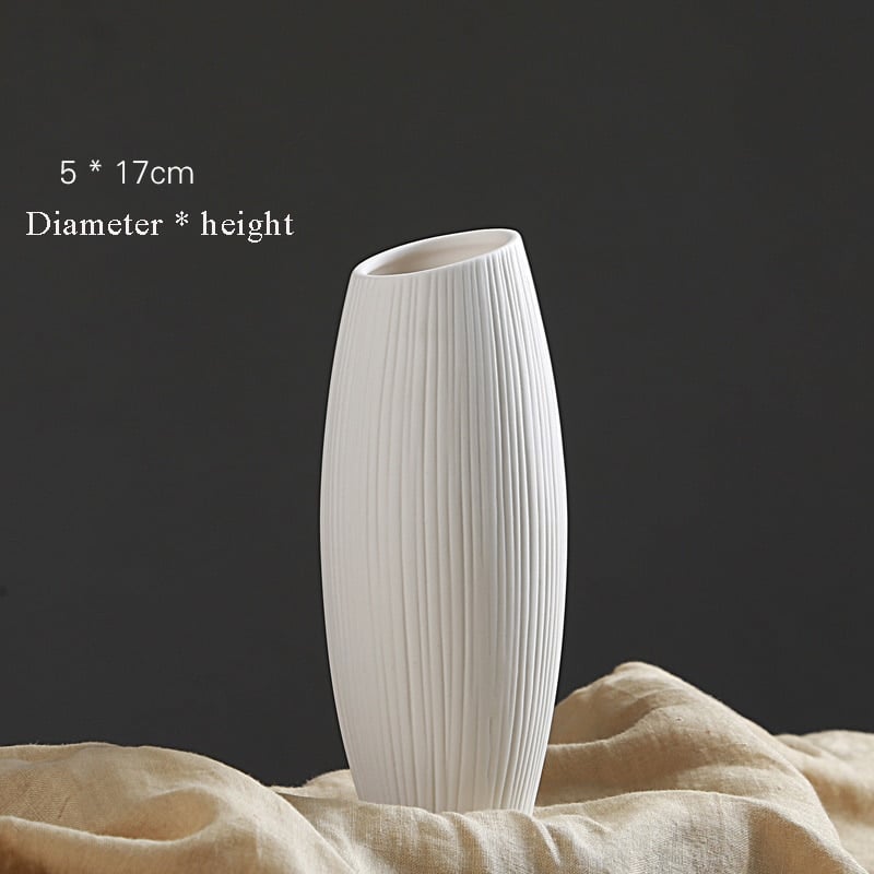 Vase blanc moderne simple en porcelaine Ovale