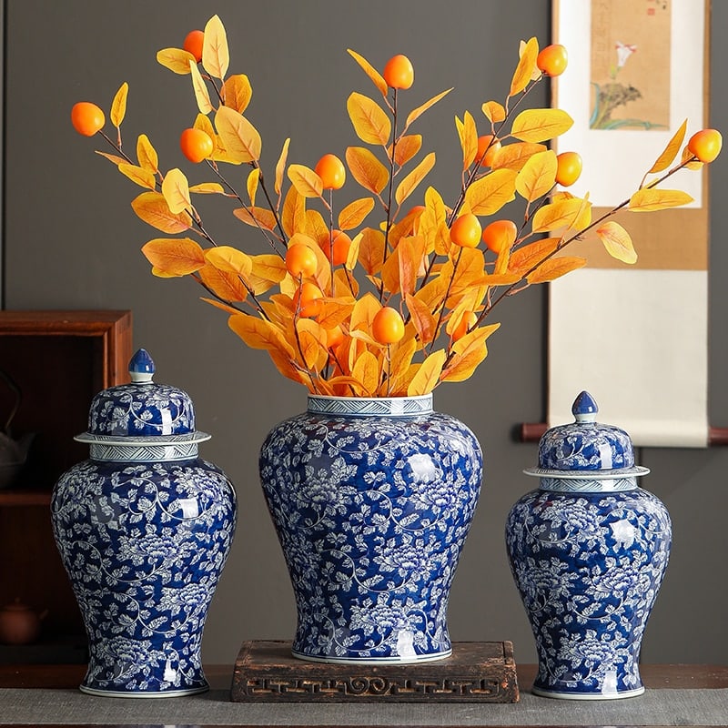 Vase bleu à fleurs en céramique bleu et blanc avec couvercle_1
