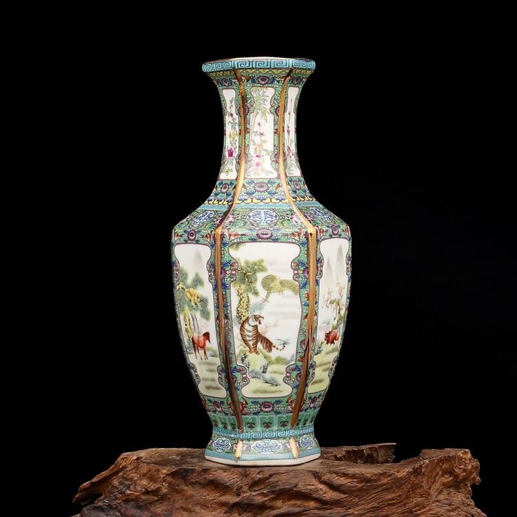 Vase chinois modèle du période de l'empereur Qianlong_4
