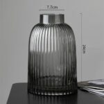 Vase design vintage nordique en verre épais géométrique noir_8