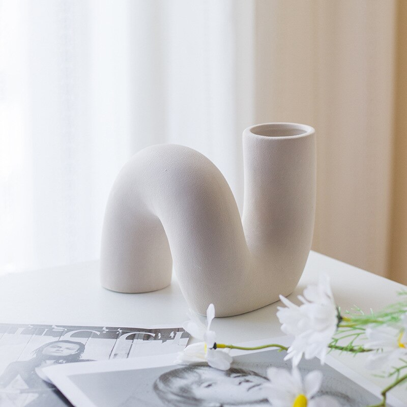 Vase en céramique torsadée de style nordique_3