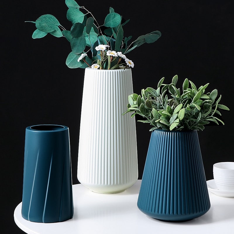 Vase en plastique de style moderne artistique blanc_1