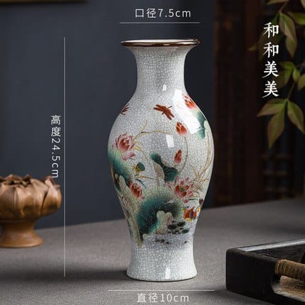 Vase japonais au design simple pour la décoration du salon Style C