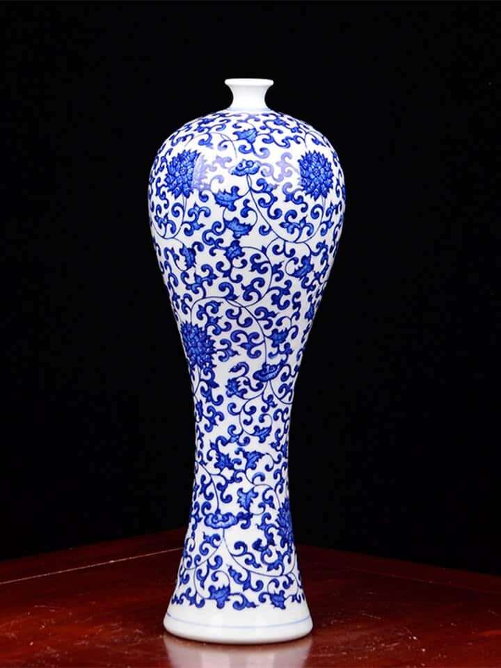 Vase japonais de couleur bleu et blanc design rétro_1