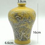Vase japonais de montagnes de neige antique émaillé jaune_6