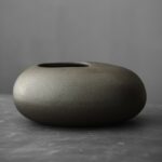Vase noire japonaise ancien en céramique fait à la main_11