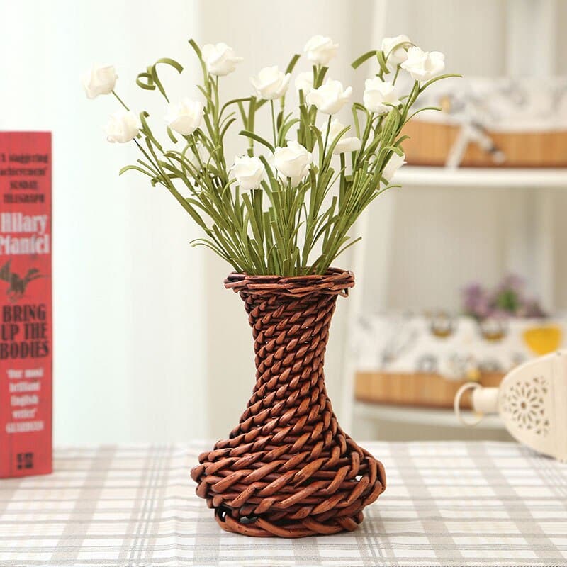 Vase simple en rotin et osier pour décoration de table_5