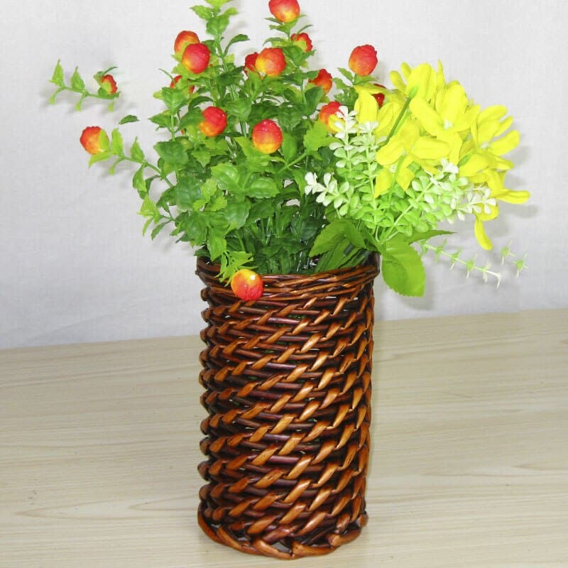 Vase simple en rotin et osier pour décoration de table_7
