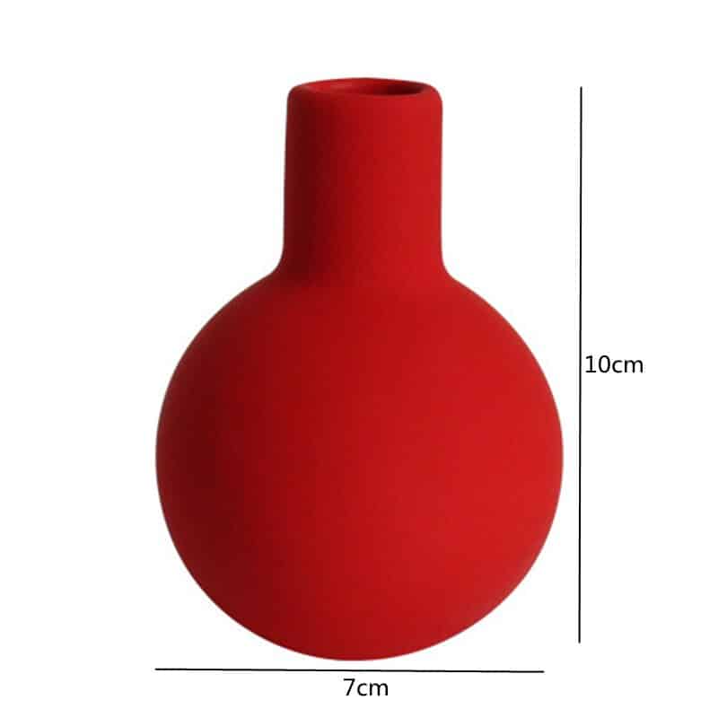 Vase simple et stylée à design européen en Céramique Rouge
